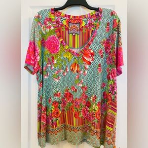 Johnny Was Mona May Favorite V-Neck Tee SZ XXL